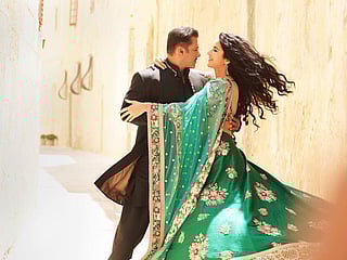 Salman Khan lands in Abu Dhabi for ‘Bharat’