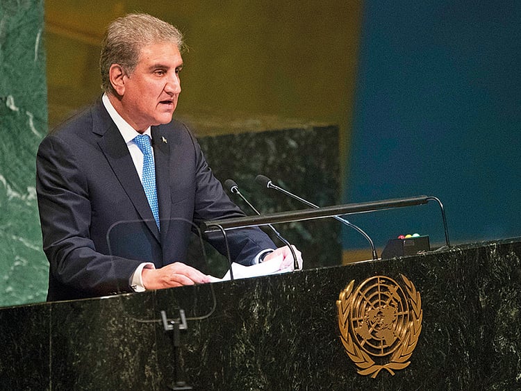 1.2284332-3196624381