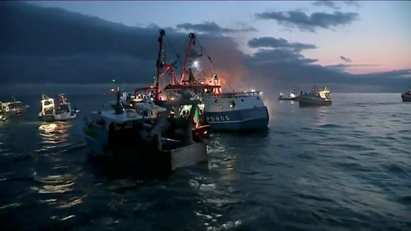 1.2275670-2843169308