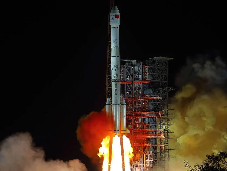 190101 lunar explorer china