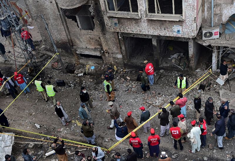 All six injured, including two women,