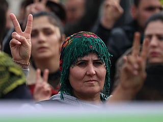 Syrian Kurds seek Damascus deal regardless of U.S. moves