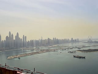 An ‘infinity’ pool gets ready at 210 metres on the Palm