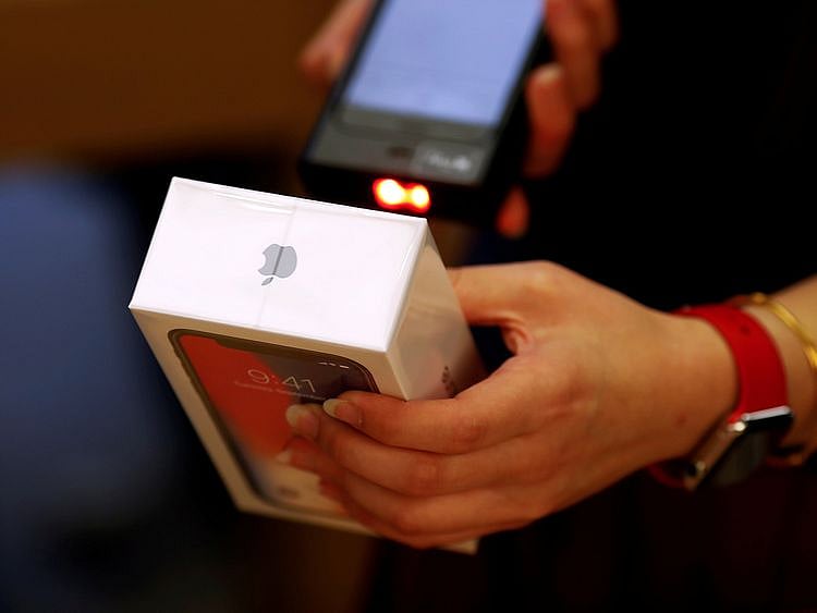 2019-01-11T081545Z_1310846285_RC1300DD0B90_RTRMADP_3_APPLE-IPHONE-(Read-Only)
