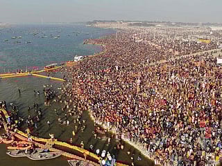 India’s transgenders take first Kumbh Mela dip