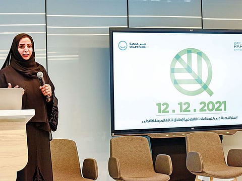 Dr Aisha Bint Butti Bin Bishr outlines Dubai Government’s ‘paperless’ milestones at a press conference