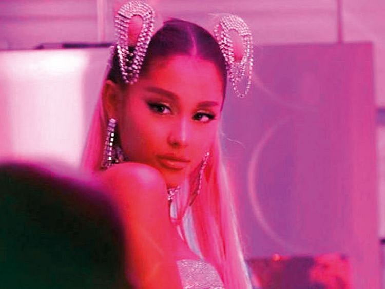 190119 ariana grande