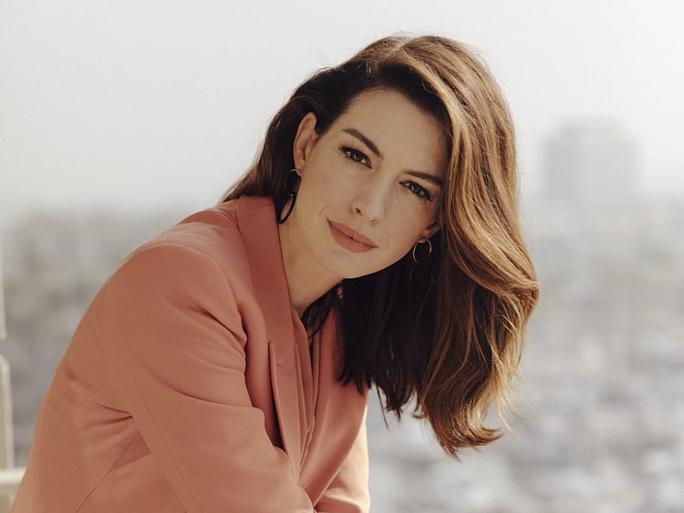 TAB_190118-Anne-Hathaway2-1547875692861