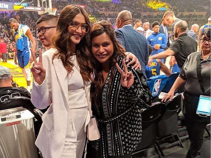 tab-Sonam-and-Mindy-Kalin--Sonam-s-twitter-1548235742402