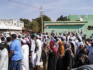 Sudan establishes emergency courts, reshuffles senior military staff