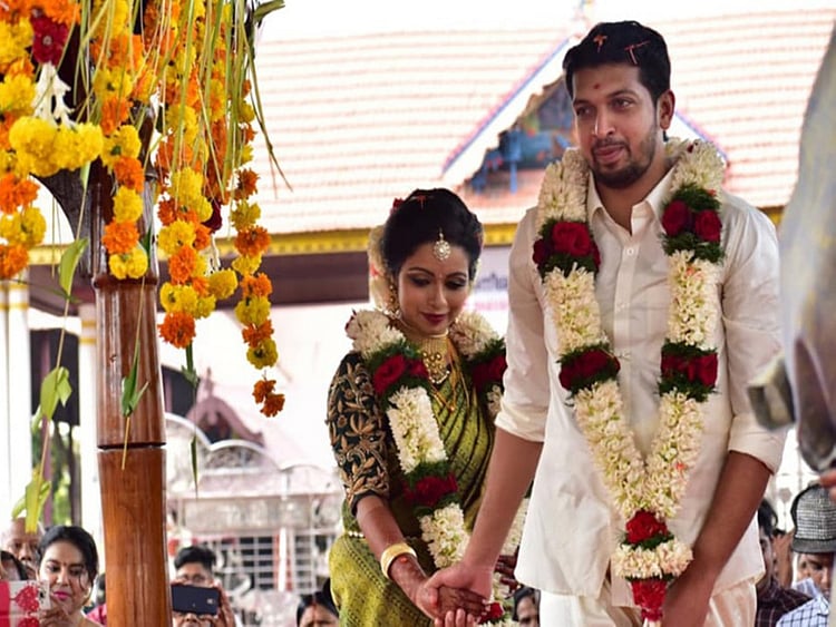 RDS_190130-Marriage-made-in-school-3-1548855047433