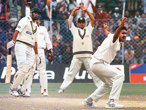 India leg-spinner Anil Kumble took a 10-wicket haul against Pakistan