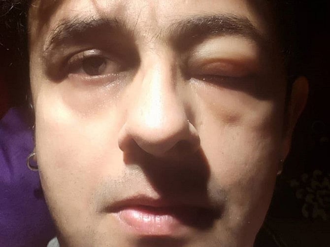 tab-Sonu-Nigam-Instagram-1549528052742