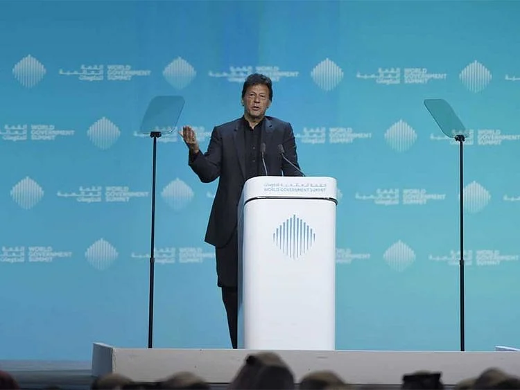 190210 iK