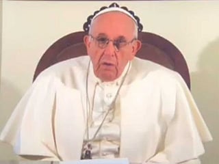 Papal message draws huge applause