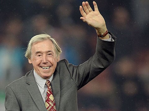 In this file photo taken on October 27, 2015, former England international footballer Gordon Banks waves to the fans ahead of the English League Cup fourth round football match between Stoke City and Chelsea at the Britannia Stadium in Stoke-on-Trent, central England on October 27, 2015.