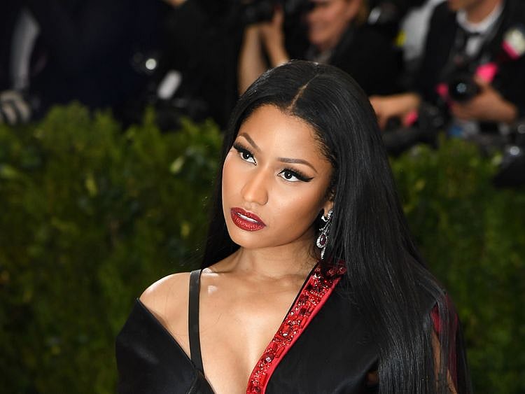 tab_-Nicki-Minaj11-1550044667796