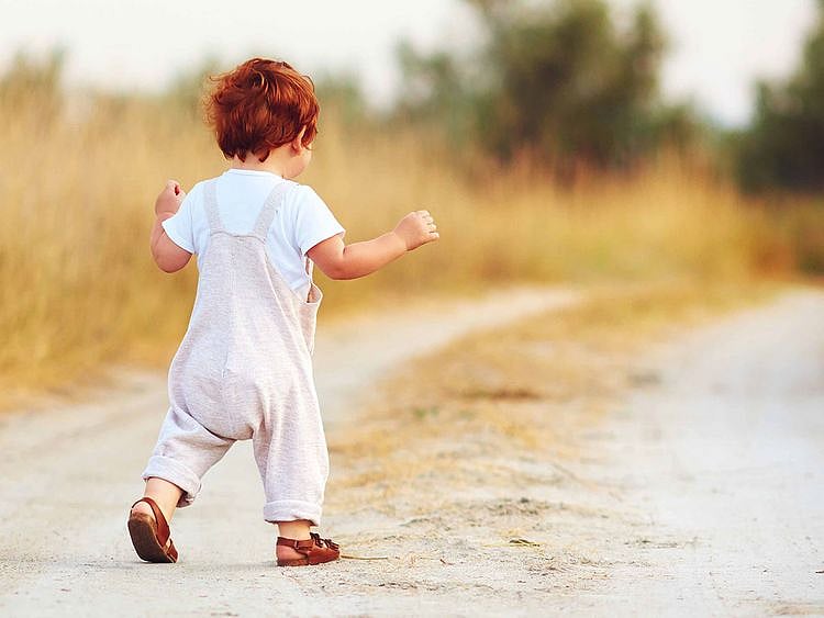 190216 child running