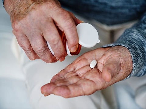 The Department of Health in Abu announced that pharmacies will be able to apply for a license to deliver medicines to patients’ homes. 