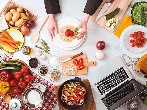 Health, convenience and overall experience play critical roles in deciding  what people eat and where they choose to eat 