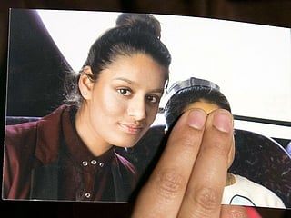 Britain to strip Daesh teen of citizenship: lawyer