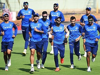 'No rift in Indian cricket team unless players bring it up'