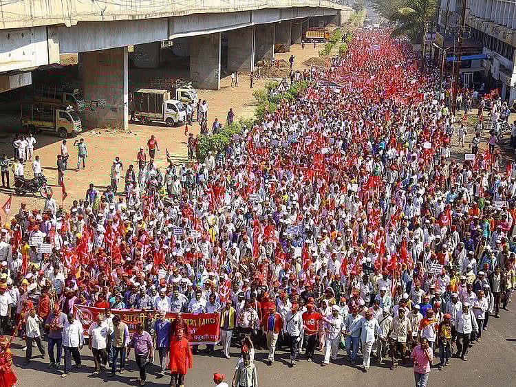 Akhil Bharatiya Kisan Sabha members