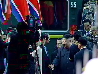 Kim Jong Un arrives in Hanoi for nuclear summit with Trump