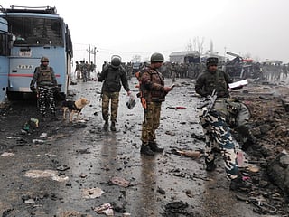 India and Pakistan must talk to reduce tension