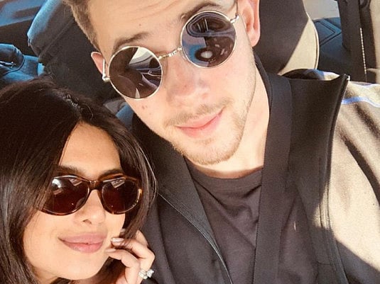 tab-Priyanka-and-Nick-in-Delhi-instagram-pic-1551259390338