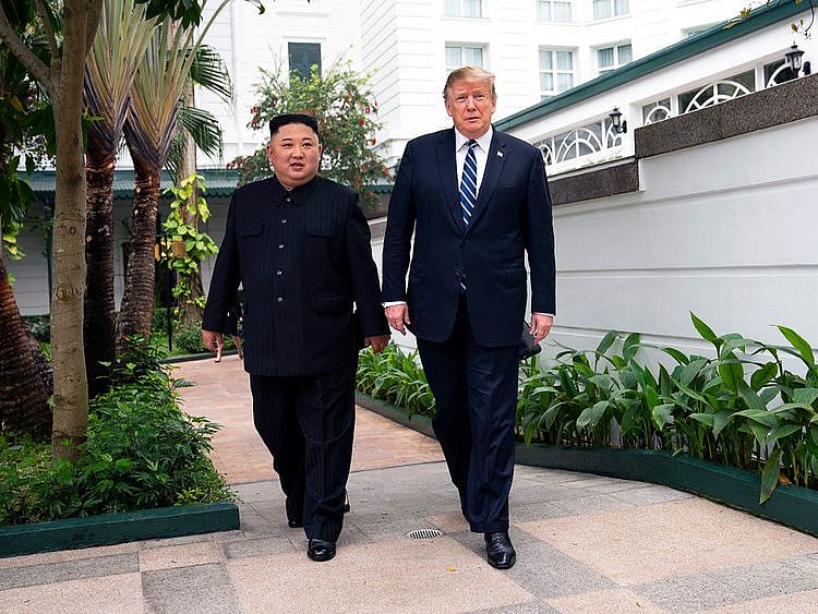 OPN_190228-Trump-Kim_PG1-(Read-Only)
