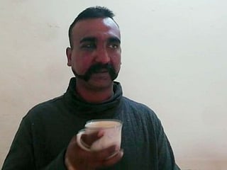 I saw a parachute, says witness who recounted how Indian pilot Abhinandan in Pakistan engaged in a dog fight