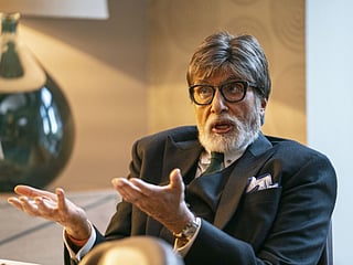 Amitabh Bachchan lawyers up in ‘Badla’