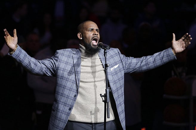 tab-_R_Kelly_511-1552137505696