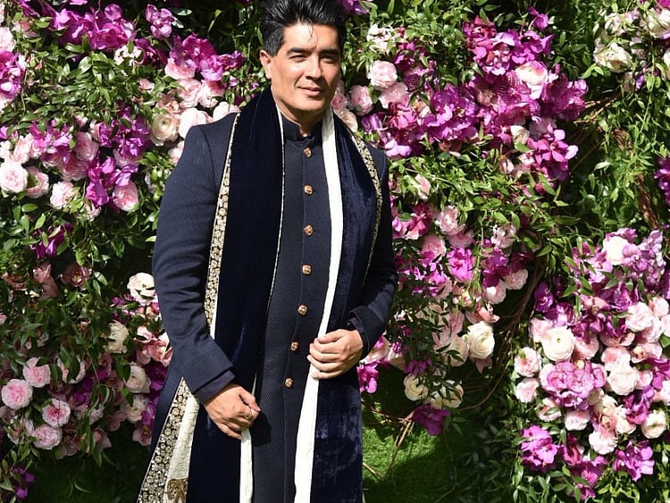 Copy-of-tab-Ambani-wedding11-1552195864565