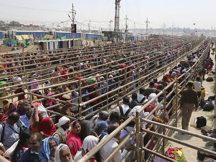 OPN-190312-Queue-in-India-1552396396066