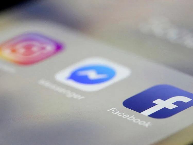 190314 Facebook down