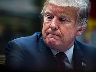 Trump vows veto after Senate vote on wall emergency