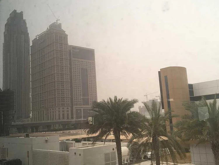 Hot and hazy dubai 012