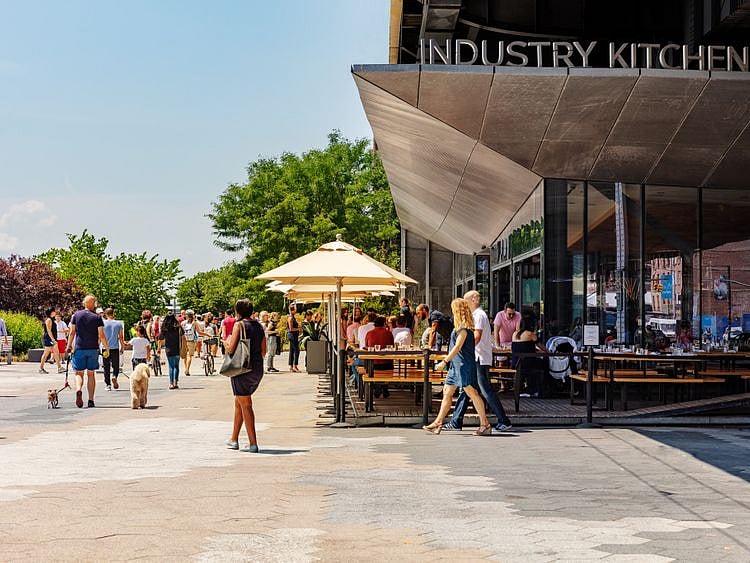Industry-Kitchen-70-South-Street---Image-credit-DBOX-for-Macklowe-Properties-1553778927342