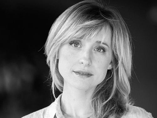 tab-Allison-Mack-twitter-pic-1554101328734