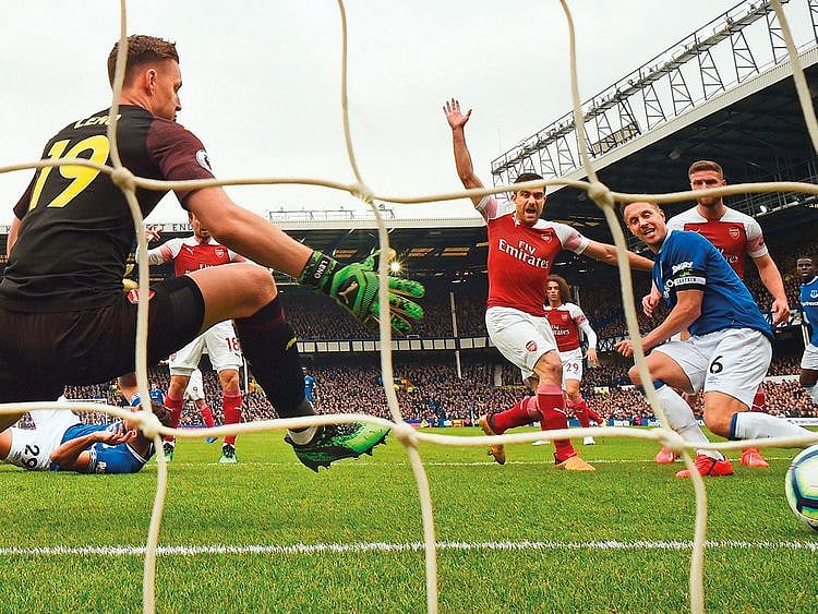 Everton's English defender Phil Jagielka