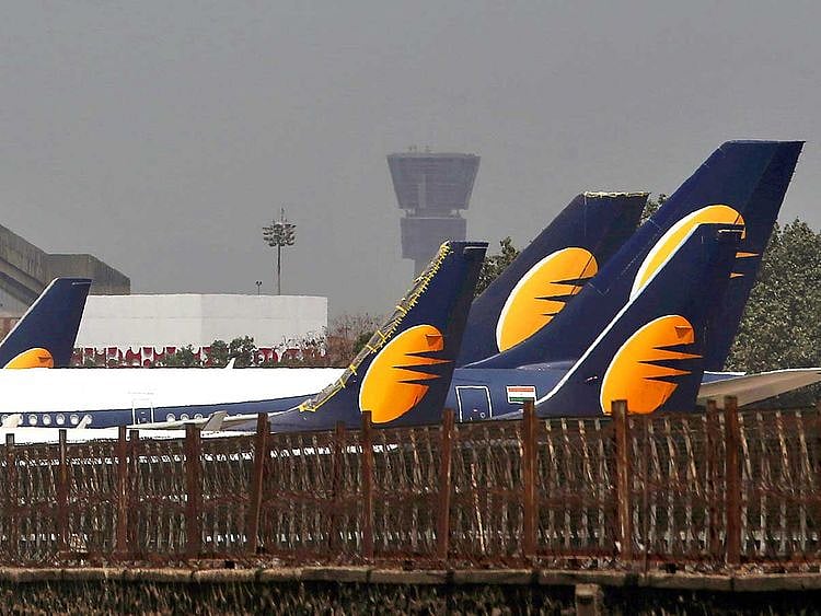 2019-04-08T061138Z_1766299308_RC1920D204D0_RTRMADP_3_JET-AIRWAYS-DEBT-SALE-(Read-Only)
