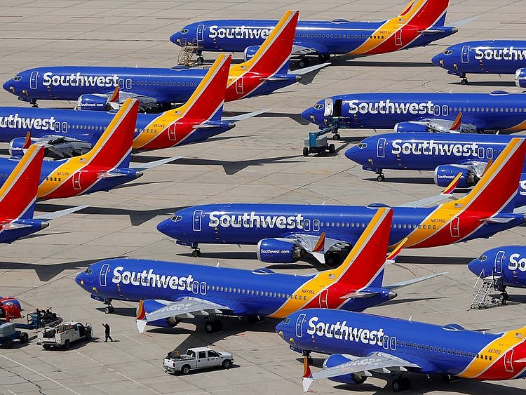Boeing 737 MAX 8