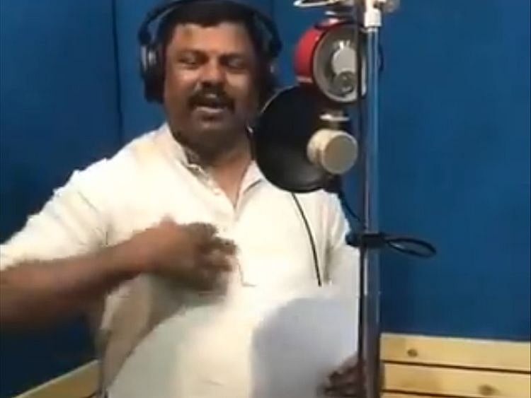 RDS_190415-Indian-politician-copies-Pak-Army-song-1555306729468