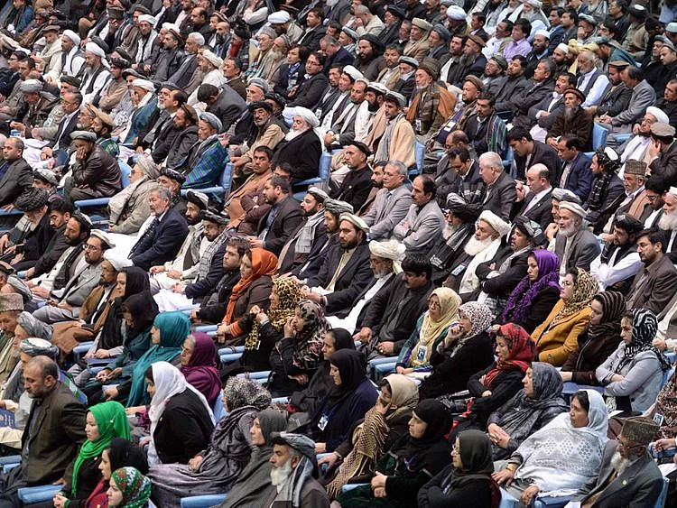 OPN_190426_Taliban2_P2-1556282013034