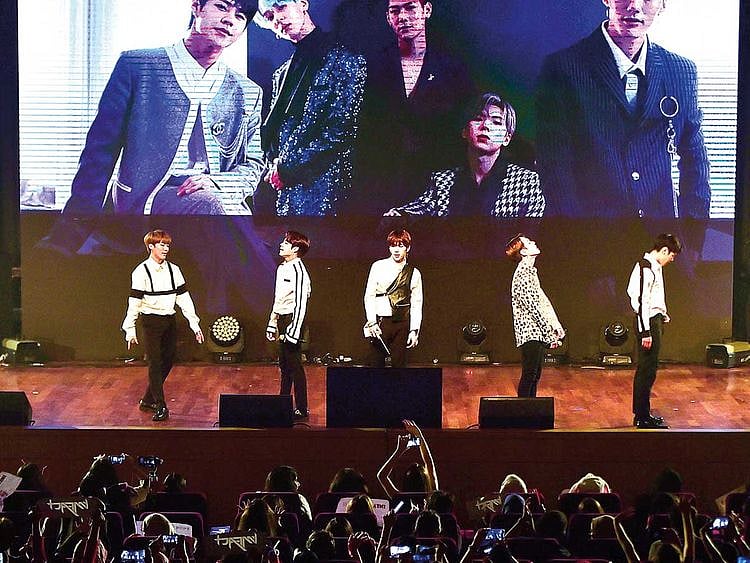 190428 IMFACT performing live.