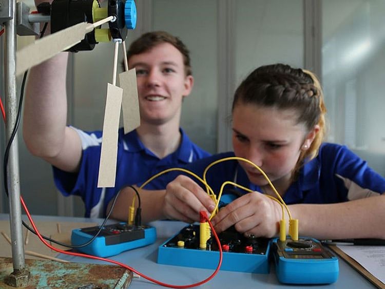 2017 Global High Schools winner, Huonville High School