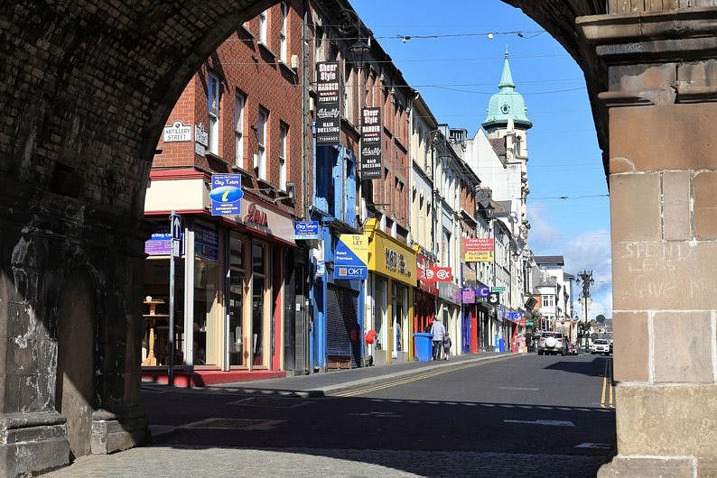 OPN_Ireland_street-1556541212184