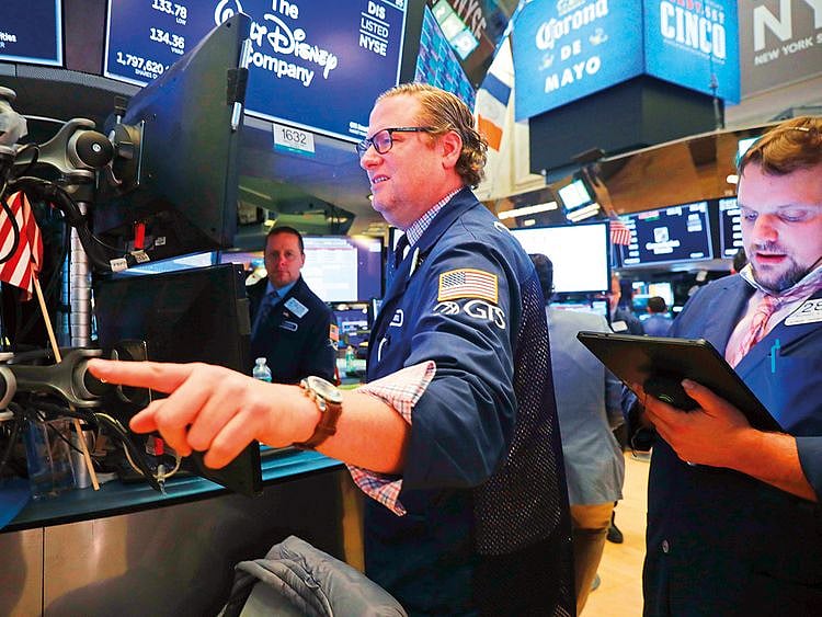 Traders at the New York Stock Exchange